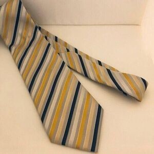 #1694 RANDA VINTAGE YELLOW STRIPED NECKTIE 56 IN X 3.75 IN